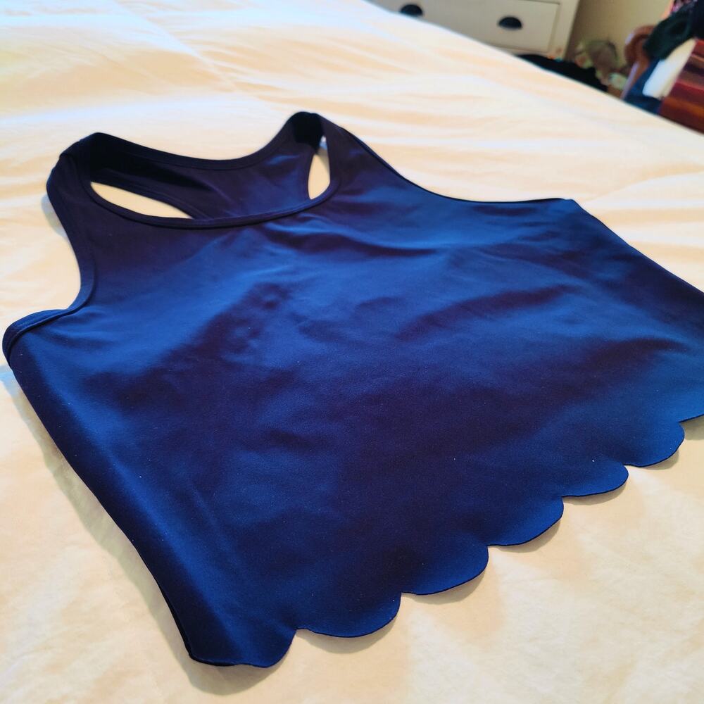 Attraco Navy Athletic Tank Sports Bra Scalloped Hem Activewear L